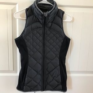 Lululemon women’s down vest